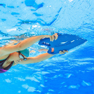 Kickboard PRO Blue Streamlined Kickboard for Advanced Training